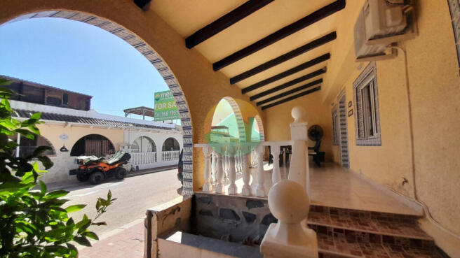 3 Bedroom Terraced For Sale-RED444-3