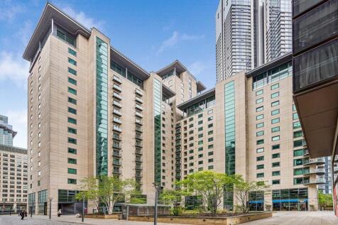 South Quay Square, London, E14