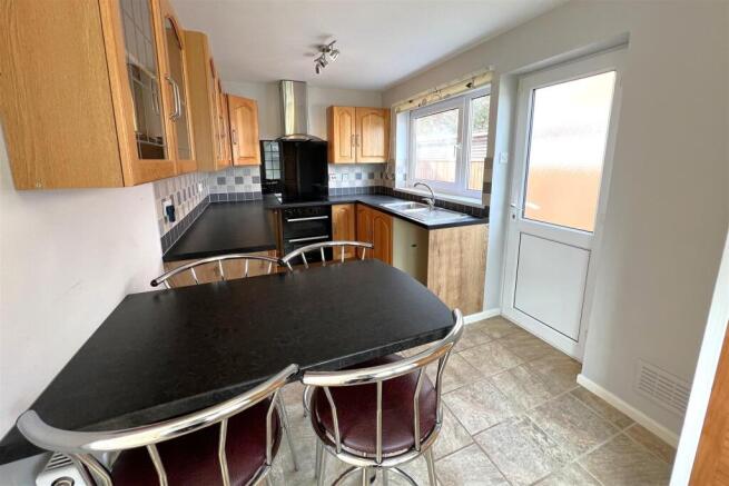 Kitchen .JPG