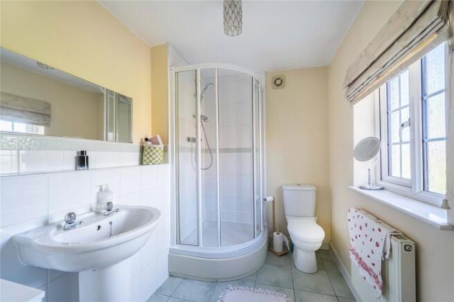 4 bed Detached for sale Image 7