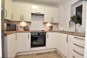 15, Orchard Court, St Chads Road, Headingley, Leeds LS16 5QS
