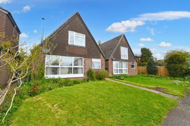 moores close0014.JPG
