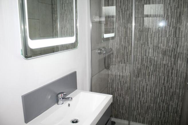 En - Suite To Master Bedroom