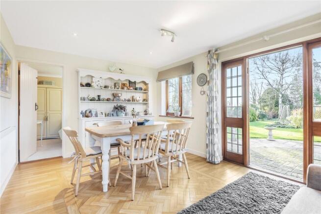 Breakfast Room