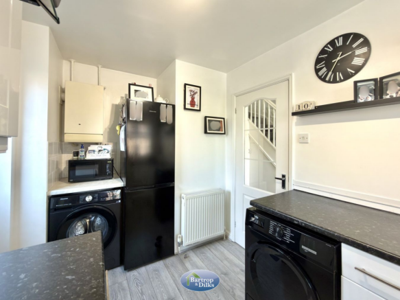 3 bed Detached for sale Image 11