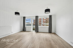 36, Devonport Street, London E1 0EA