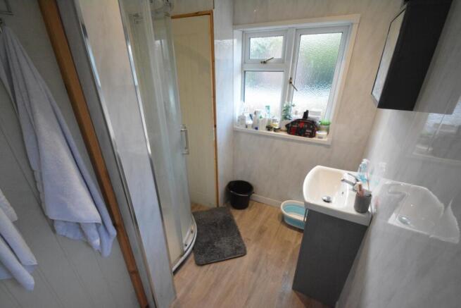 Sunnybank Road, Droylsden, M43 – další