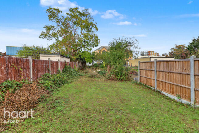 Clifton Road, Ilford photo 3