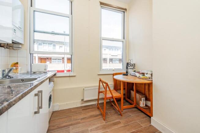 Kitchen 1