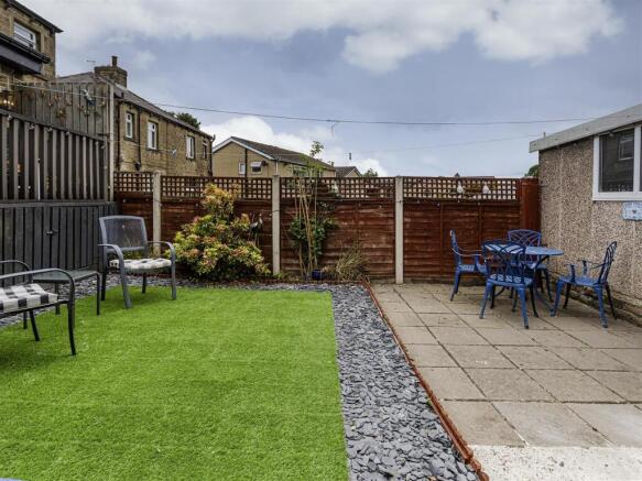 2 bed Semi-Detached for sale Image 4