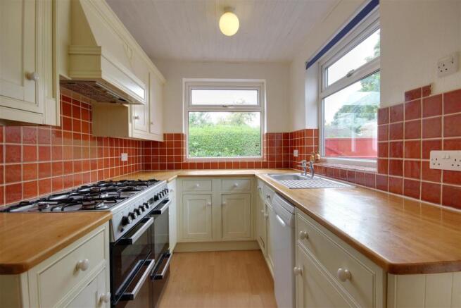 Kitchen - Alternative View