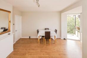 24, Ridley House, Este Road, London SW11 2TW