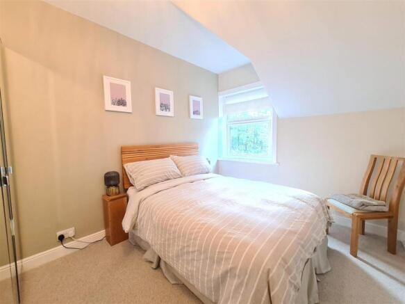 2 bed Apartment for sale Image 7