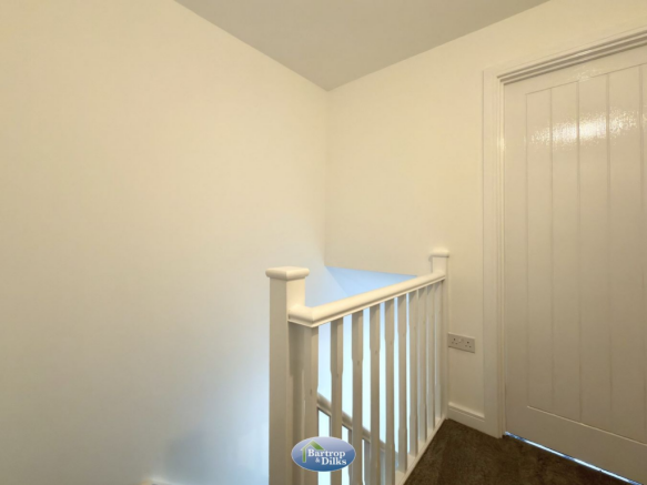 3 bed Semi-Detached for sale Image 11