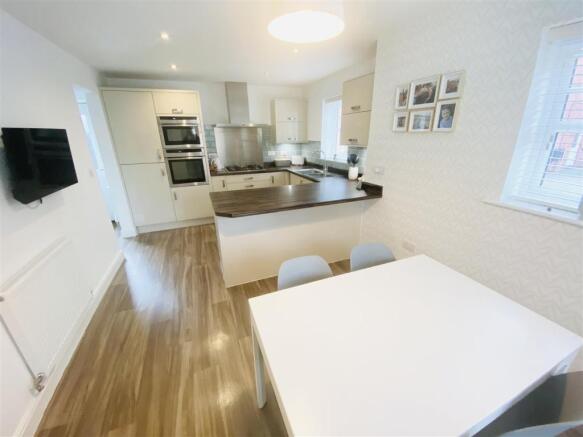 Kitchen Diner