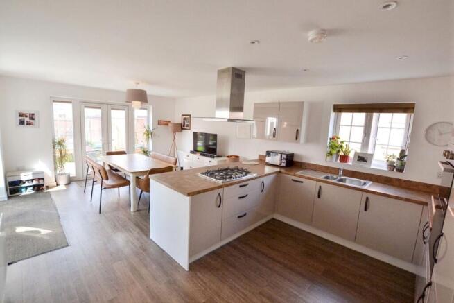 Open Plan Family Dining Kitchen