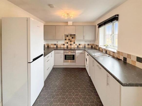 Fitted Dining Kitchen: