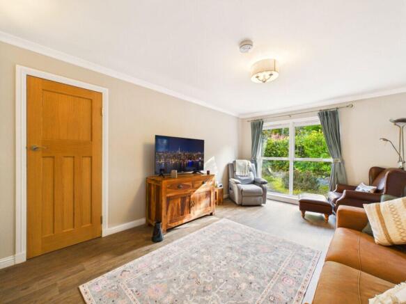 7 Grizedale, Cairnbaan, by Lochgilphead, Argyll photo 4