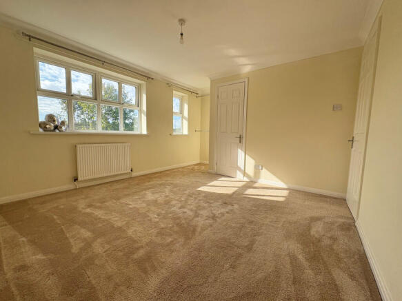 Westlands Way, Leven photo 5