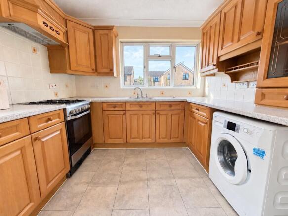 Pound Gate Drive, Fareham, PO14 4AT photo 4