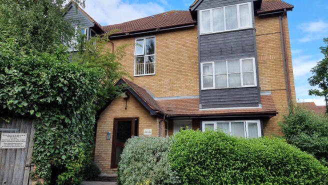 Studio Flat to rent