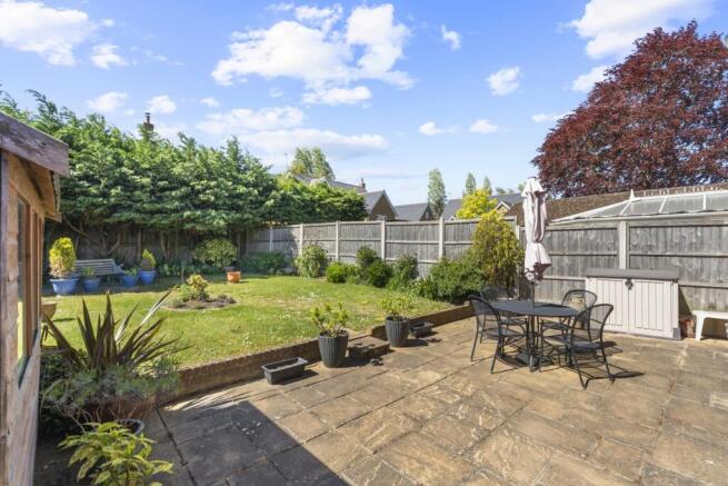 Wisemans Gardens, Sawbridgeworth, Hertfordshire, CM21 photo 4