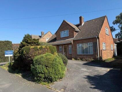 Belmore Road, Lymington, Hampshire, SO41