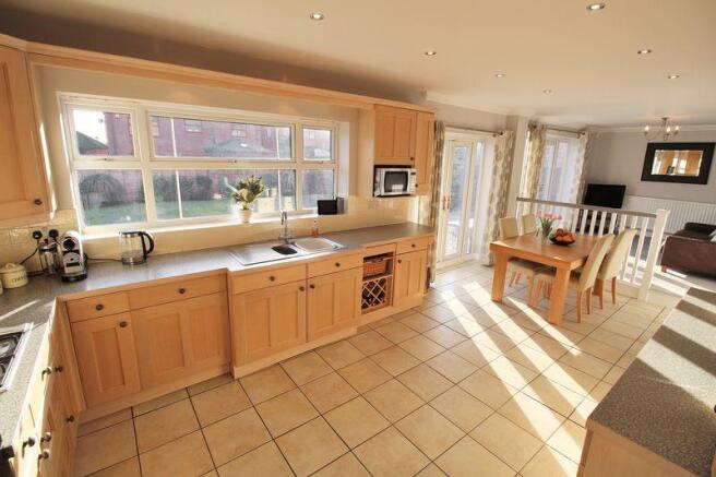 Kitchen Diner