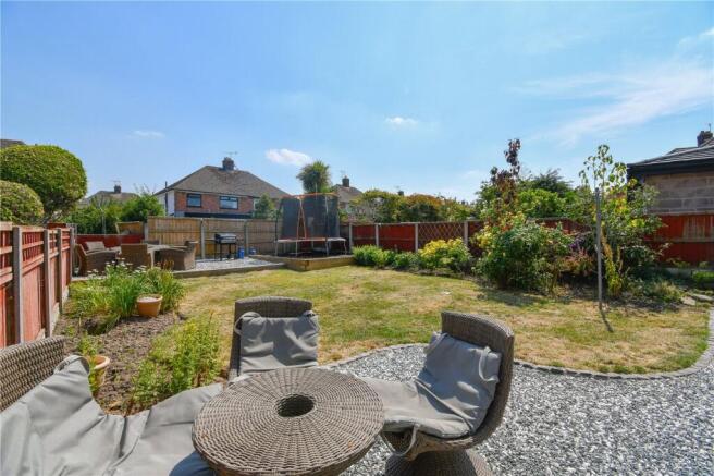 Caulfield Drive, Greasby, Wirral photo 4