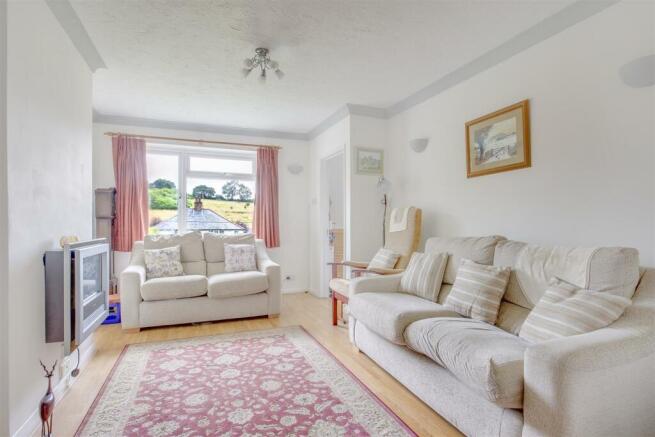 3 Nags Head Lane, HP16 0HD NEW-2.jpg