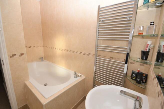 Photo 10