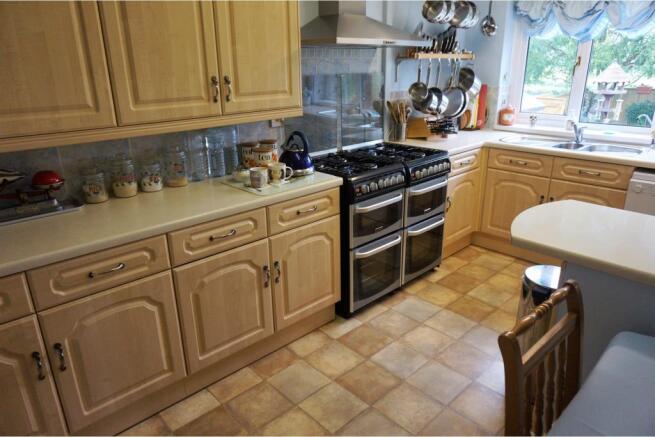 Kitchen / Breakfast