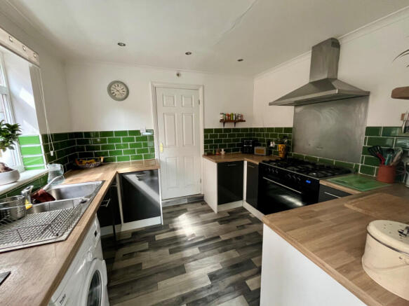3 bed End of Terrace for sale Image 5