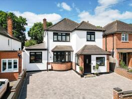 26, Oak Lodge Avenue, Chigwell IG7 5HZ