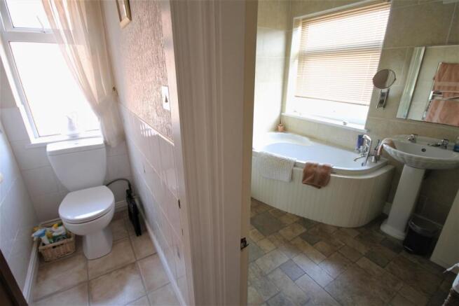 Bathroom WC