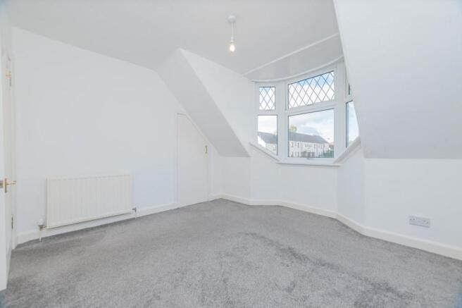11. Bedroom 1 (2).jpg