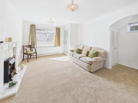 2 bed Semi-Detached for sale Image 6