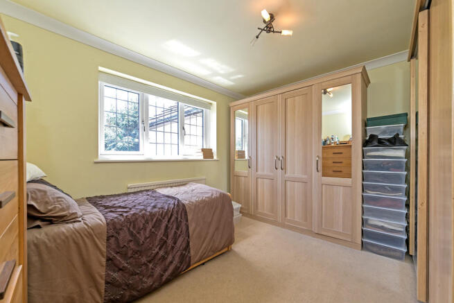Photo 11