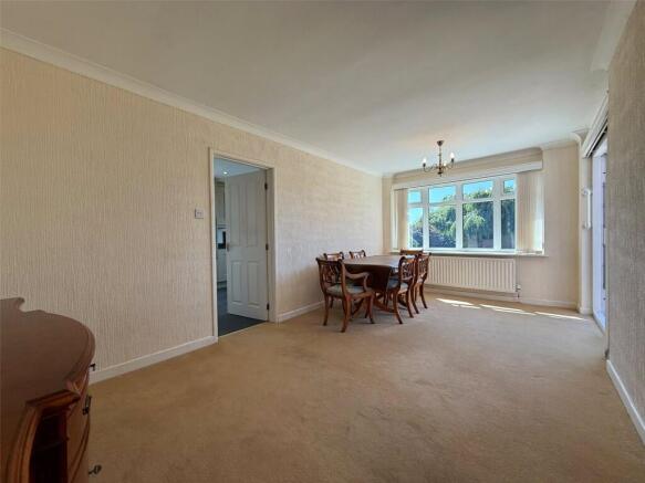 4 bed Detached for sale Image 6