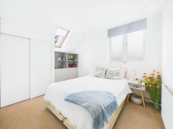 bedroom;