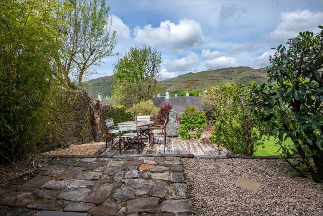 garden view 1.jpg