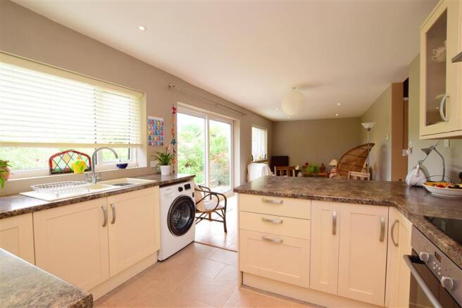 Kitchen /Living Room