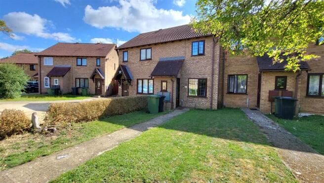 2-bed terraced on Martinsbridge, Parnwell, Peterborough, £165,000