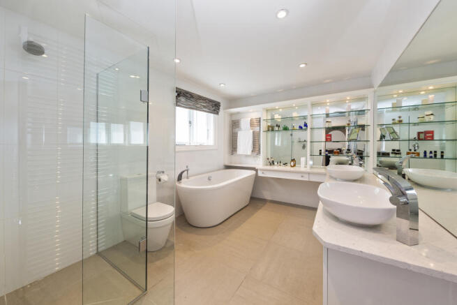 Ensuite