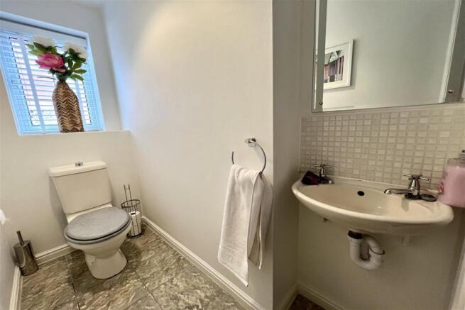 Downstairs WC/Cloaks