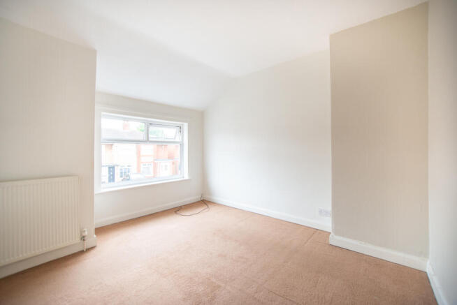 2 bed Terraced to rent Image 11