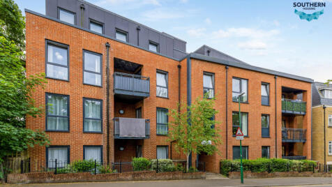 6 Station Road, Sutton, SM2 6BH