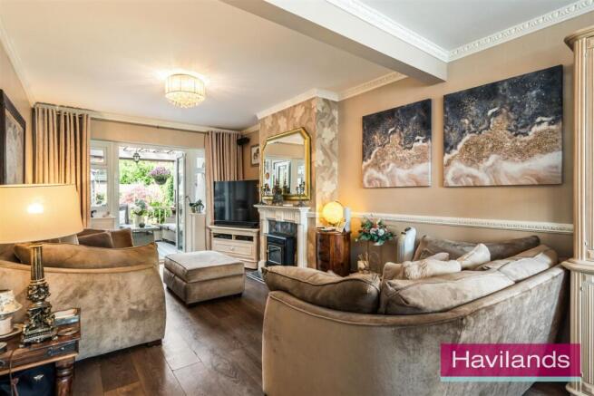 Burnham Close-13.jpg