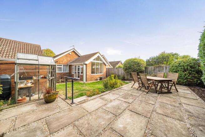 Arun Close, Bedford photo 4