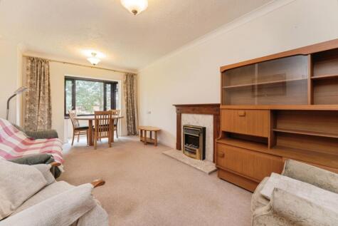 Ashleigh Court, Warboys